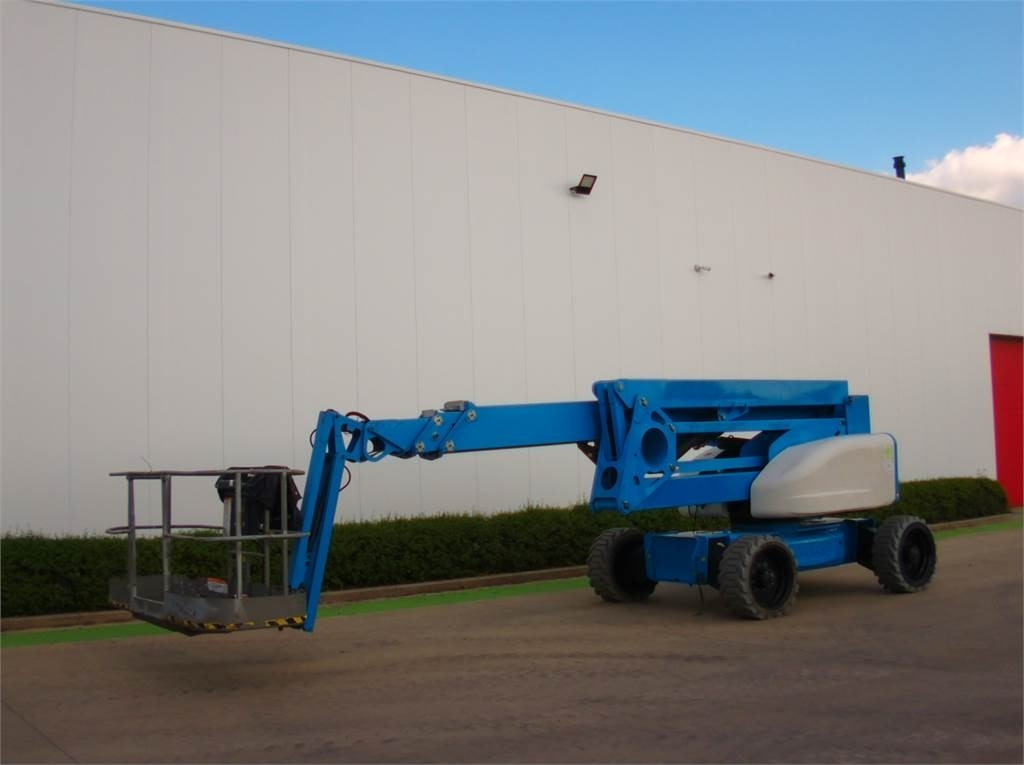 Niftylift HR28 - Eklemli platform: fotoğraf 2 Niftylift HR28 - Eklemli platform: fotoğraf 2