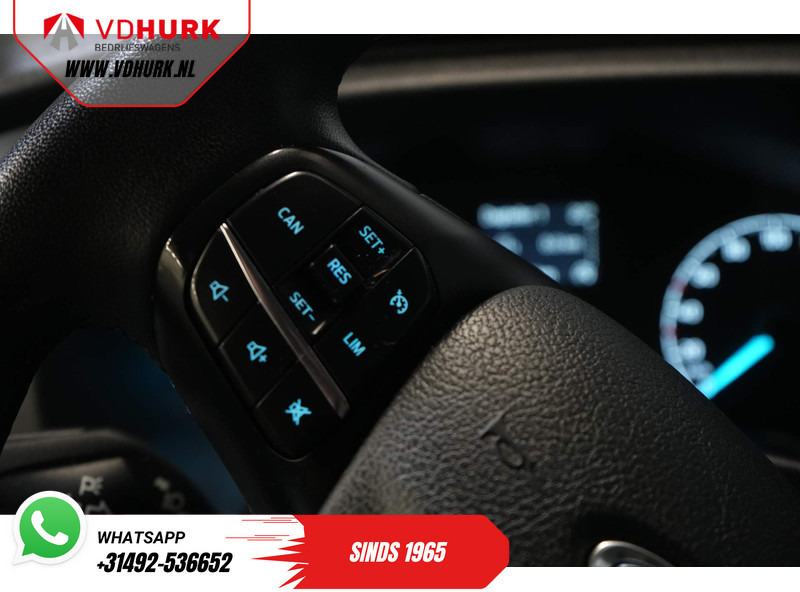 Küçük panelvan Ford Transit Custom 2.0 TDCI 130 pk L2 2.8t Trekverm./ Voorruit verw./ Cruise/ PDC V+A/ DAB: fotoğraf 17