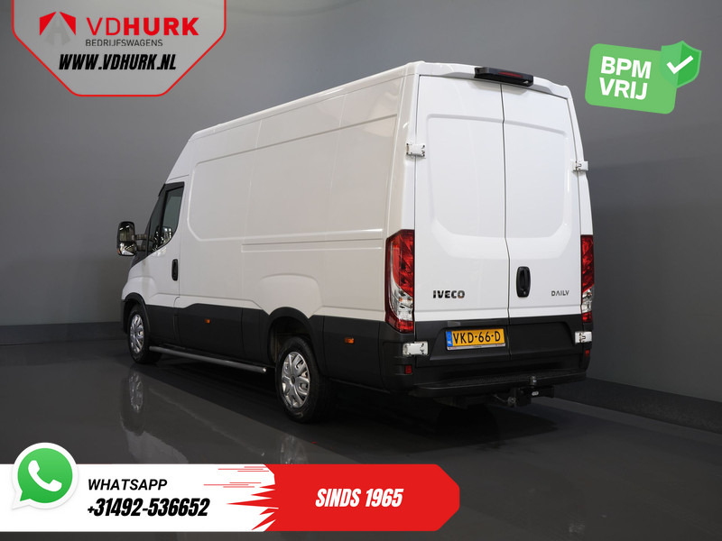 Iveco Daily 35S18 3.0 180 pk L2H2 BPM VRIJ 3.5t Trekhaak/ 270 Gr. Deuren/ Gev. Stoel/ Climate/ CarPlay/ Sidebars/ Camera - Panelvan: fotoğraf 2 Iveco Daily 35S18 3.0 180 pk L2H2 BPM VRIJ 3.5t Trekhaak/ 270 Gr. Deuren/ Gev. Stoel/ Climate/ CarPlay/ Sidebars/ Camera - Panelvan: fotoğraf 2