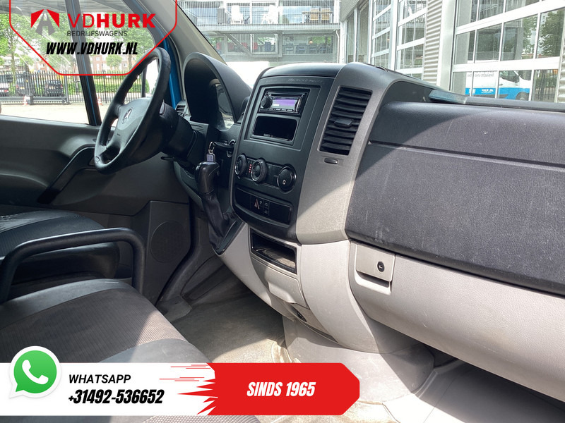 Mercedes-Benz Sprinter 313 2.2 CDI Aut. L2 DC Dubbel Cabine EXPORT ONLY Airco/ 2.8t Trekverm./ Imperiaal & Trap/ 7 Pers. - Panelvan, Çift kabin kamyonet: fotoğraf 3 Mercedes-Benz Sprinter 313 2.2 CDI Aut. L2 DC Dubbel Cabine EXPORT ONLY Airco/ 2.8t Trekverm./ Imperiaal & Trap/ 7 Pers. - Panelvan, Çift kabin kamyonet: fotoğraf 3