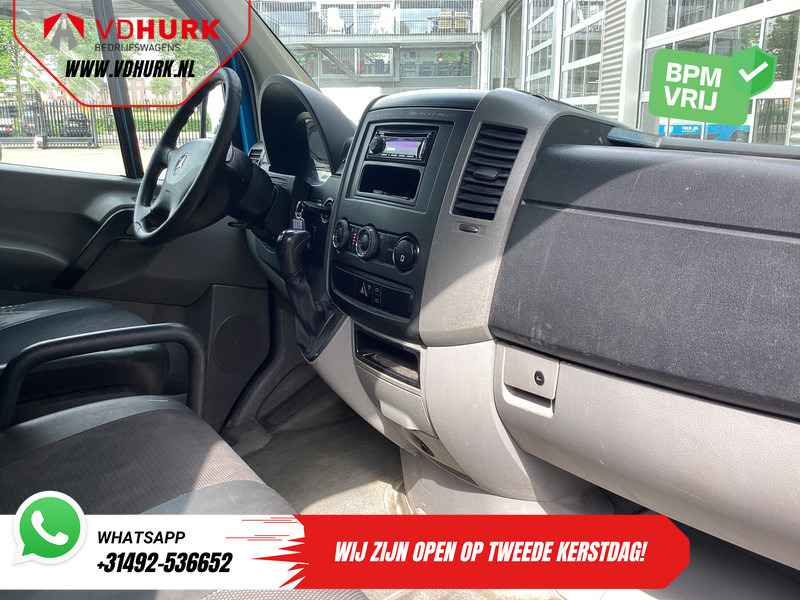 Mercedes-Benz Sprinter 313 2.2 CDI Aut. L2 DC Dubbel Cabine EXPORT ONLY Airco/ 2.8t Trekverm./ Imperiaal & Trap/ 7 Pers. - Panelvan, Çift kabin kamyonet: fotoğraf 3 Mercedes-Benz Sprinter 313 2.2 CDI Aut. L2 DC Dubbel Cabine EXPORT ONLY Airco/ 2.8t Trekverm./ Imperiaal & Trap/ 7 Pers. - Panelvan, Çift kabin kamyonet: fotoğraf 3