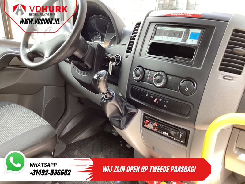 Mercedes-Benz Sprinter 313 2.2 CDI L3H2 €8.954 Incl. BTW BPM VRIJ! EXPORT ONLY Combi/ 9 Persoons/ Kombi/ 9P/ Airco/ Rolstoellift - Minibüs, Minivan: fotoğraf 4 Mercedes-Benz Sprinter 313 2.2 CDI L3H2 €8.954 Incl. BTW BPM VRIJ! EXPORT ONLY Combi/ 9 Persoons/ Kombi/ 9P/ Airco/ Rolstoellift - Minibüs, Minivan: fotoğraf 4