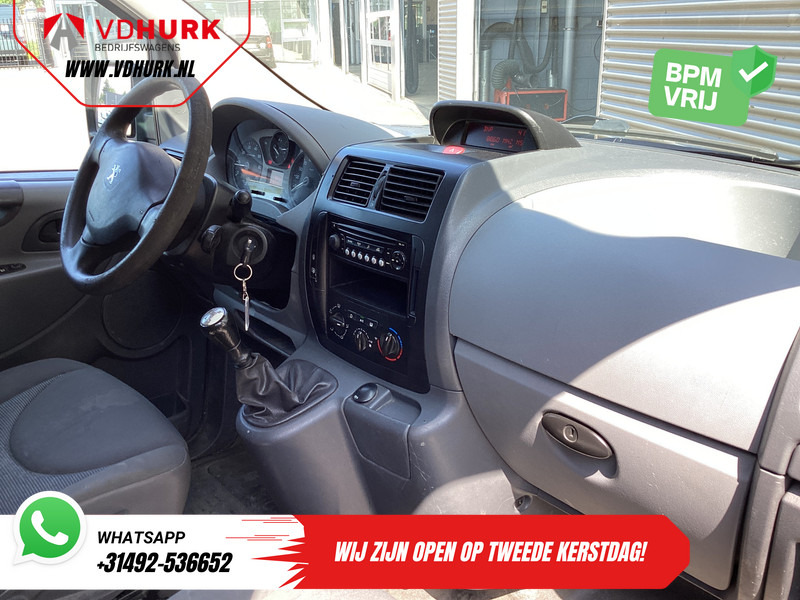 Peugeot Expert 1.6 HDI L2 DC Dubbel Cabine EXPORT ONLY DB Riem V.V./ APK 5-26'/ Airco/ Trekhaak - Küçük panelvan, Çift kabin kamyonet: fotoğraf 3 Peugeot Expert 1.6 HDI L2 DC Dubbel Cabine EXPORT ONLY DB Riem V.V./ APK 5-26'/ Airco/ Trekhaak - Küçük panelvan, Çift kabin kamyonet: fotoğraf 3