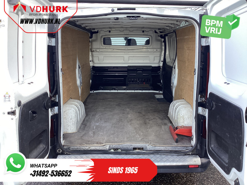 Renault Trafic 1.6 dCi 120 pk L2 BPM VRIJ! NL Auto/ 3 Pers./ Imperiaal/ Navi/ Airco/ Cruise/ PDC/ Trekhaak - Küçük panelvan: fotoğraf 4 Renault Trafic 1.6 dCi 120 pk L2 BPM VRIJ! NL Auto/ 3 Pers./ Imperiaal/ Navi/ Airco/ Cruise/ PDC/ Trekhaak - Küçük panelvan: fotoğraf 4