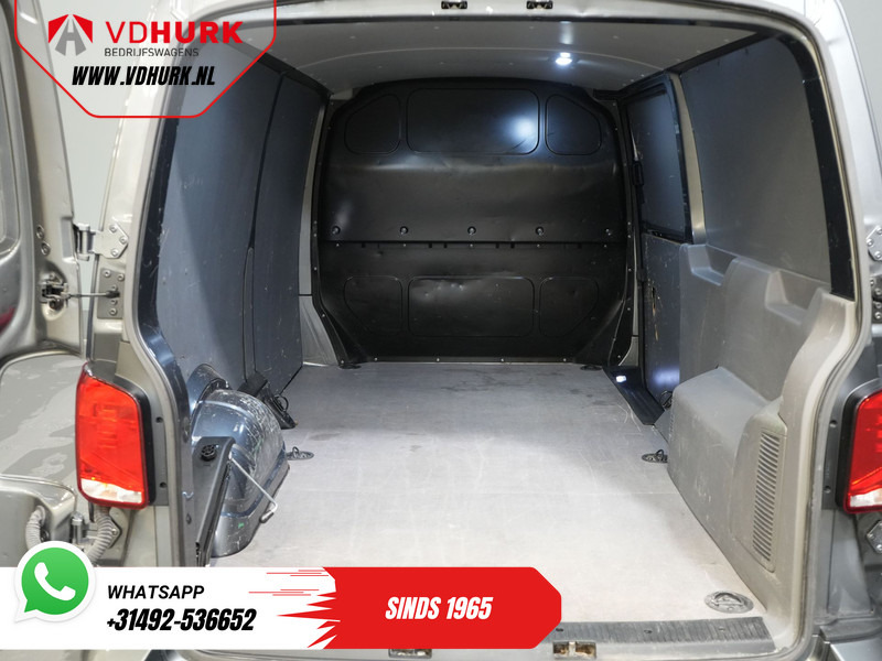 Panelvan Volkswagen Transporter T6.1 2.0 TDI 150 pk DSG Aut. L2 BPM VRIJ! LED/ Adapt.Cruise/ Standkachel/ Stoelverw./ Carplay/ Camera/ PDC/ LMV/ Trekhaak/ Airco: fotoğraf 15