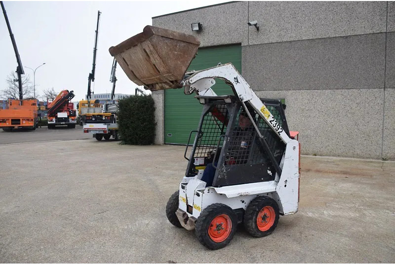 Bobcat S70 - Mini yükleyici: fotoğraf 2 Bobcat S70 - Mini yükleyici: fotoğraf 2