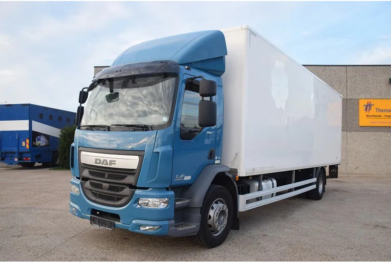 DAF LF 280 - Kapalı kasa kamyon: fotoğraf 1 DAF LF 280 - Kapalı kasa kamyon: fotoğraf 1