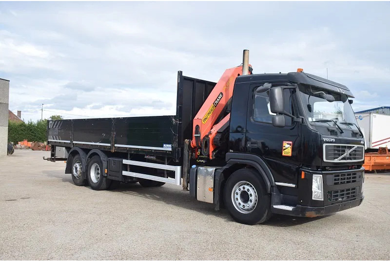 Volvo FM 330 - Vinçli kamyon: fotoğraf 4 Volvo FM 330 - Vinçli kamyon: fotoğraf 4
