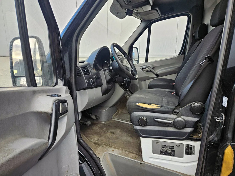 Mercedes-Benz Sprinter 313 - Frigorifik kamyonet: fotoğraf 3 Mercedes-Benz Sprinter 313 - Frigorifik kamyonet: fotoğraf 3