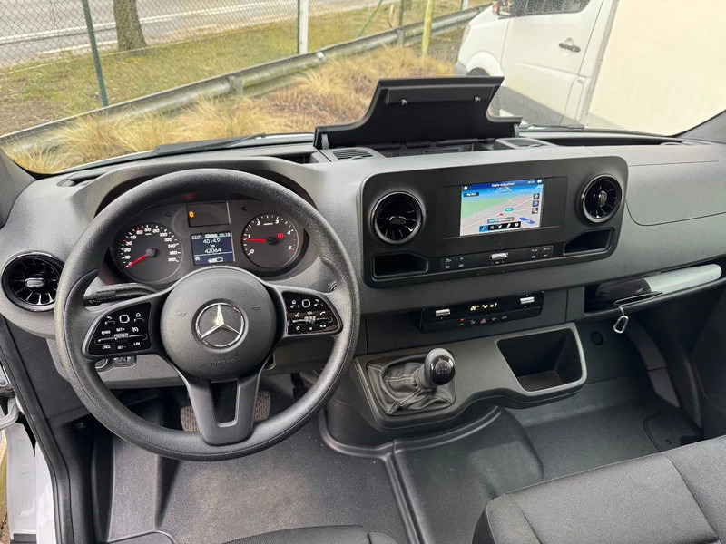 Mercedes-Benz Sprinter 315 L3H2*360°Camera*parktronic*cruise control*zetelverwarming* - Panelvan: fotoğraf 5 Mercedes-Benz Sprinter 315 L3H2*360°Camera*parktronic*cruise control*zetelverwarming* - Panelvan: fotoğraf 5