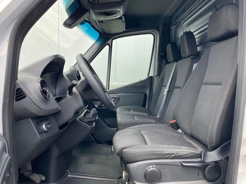 Mercedes-Benz Sprinter 317 CDI*NEW XARIOS 350*L2H2*360°CAMERA*TEMPOMAT*NAVIGATIE* - Frigorifik kamyonet: fotoğraf 3 Mercedes-Benz Sprinter 317 CDI*NEW XARIOS 350*L2H2*360°CAMERA*TEMPOMAT*NAVIGATIE* - Frigorifik kamyonet: fotoğraf 3