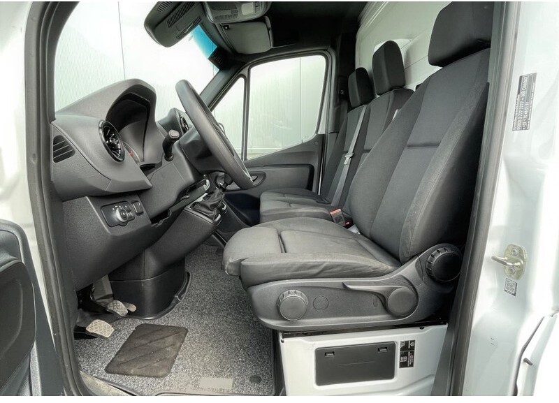 Mercedes-Benz Sprinter 514 *buitenspiegels verwarmd&elektr. verstelbaar*Cruise control*bluetooth*airbag bestuurder - Kapalı kasa kamyonet: fotoğraf 3 Mercedes-Benz Sprinter 514 *buitenspiegels verwarmd&elektr. verstelbaar*Cruise control*bluetooth*airbag bestuurder - Kapalı kasa kamyonet: fotoğraf 3