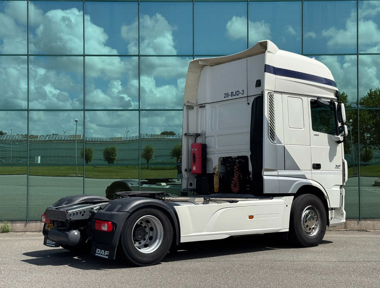 DAF XF 460 FT SSC 2x Tanks 685.000 KM Super Condition NL Truck 3 Pieces IN Stock - Çekici: fotoğraf 4 DAF XF 460 FT SSC 2x Tanks 685.000 KM Super Condition NL Truck 3 Pieces IN Stock - Çekici: fotoğraf 4