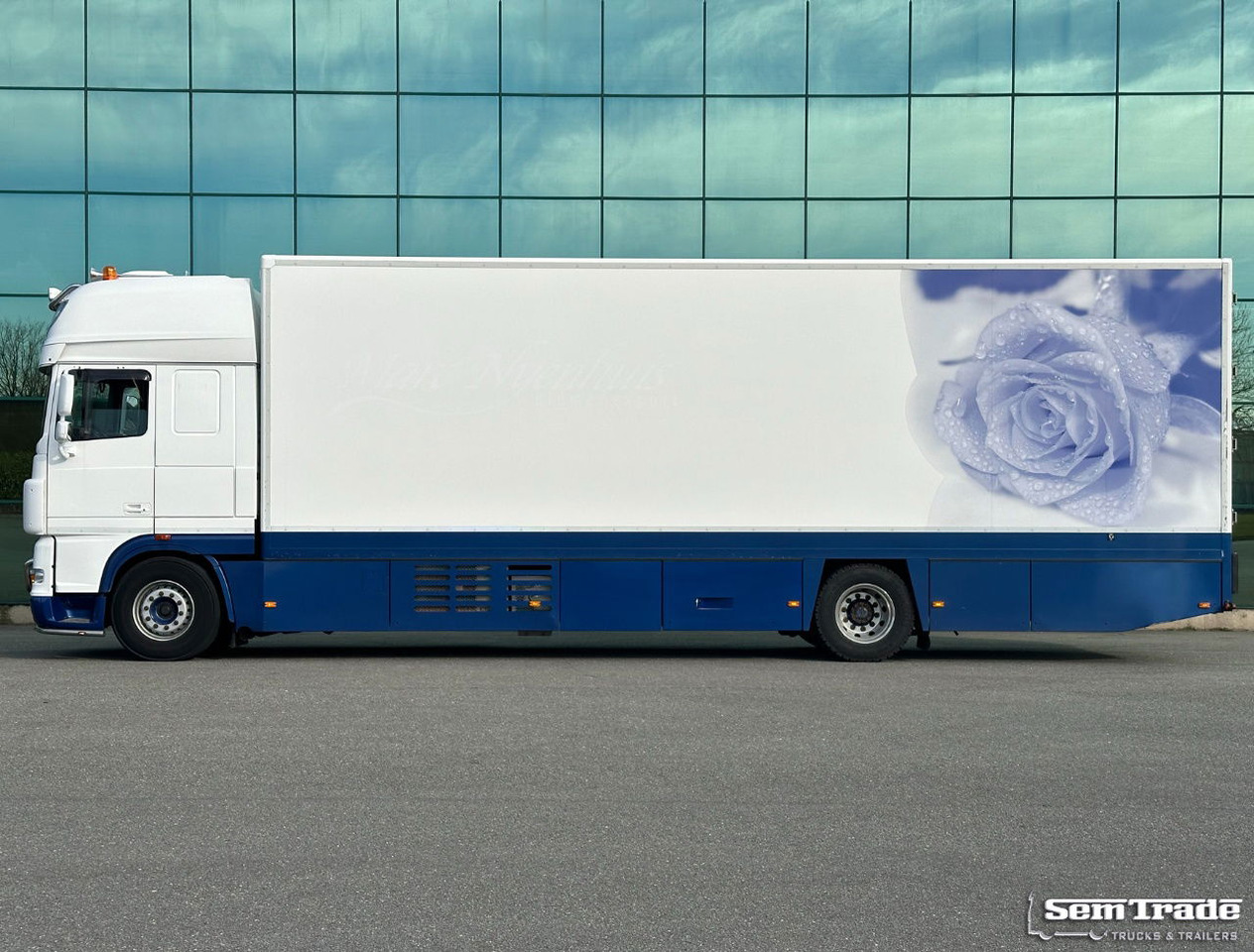 DAF XF 105.460 SSC 7 Karren BAK Bloemen Verkoop Koeling Klep Kachel - Refrijeratör kamyon: fotoğraf 2 DAF XF 105.460 SSC 7 Karren BAK Bloemen Verkoop Koeling Klep Kachel - Refrijeratör kamyon: fotoğraf 2