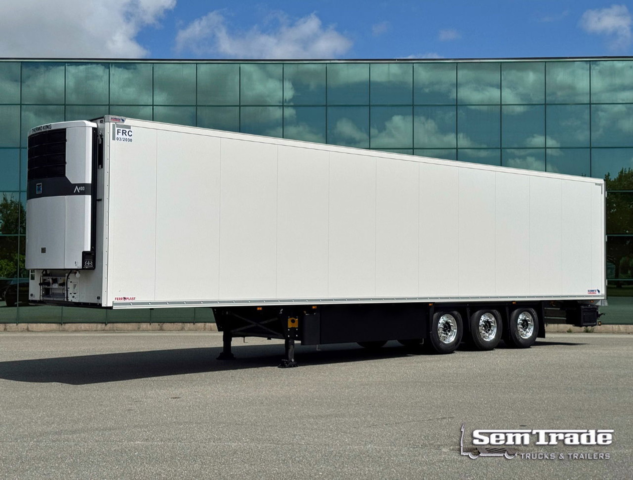 Schmitz Cargobull SCBS3B Thermo King Avancer A-400 270 High NEW AND Unused 2x Lift Axles Flower Wide - Frigorifik dorse: fotoğraf 1 Schmitz Cargobull SCBS3B Thermo King Avancer A-400 270 High NEW AND Unused 2x Lift Axles Flower Wide - Frigorifik dorse: fotoğraf 1