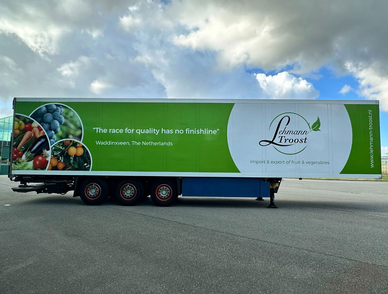 Schmitz Cargobull SKO 24 Thermo King SLX 200 Only 3645 Engine Hours 2X Lift Axle Flowerwide 270 CM High Inside Tail Lift NL-Trailer - Frigorifik dorse: fotoğraf 5 Schmitz Cargobull SKO 24 Thermo King SLX 200 Only 3645 Engine Hours 2X Lift Axle Flowerwide 270 CM High Inside Tail Lift NL-Trailer - Frigorifik dorse: fotoğraf 5