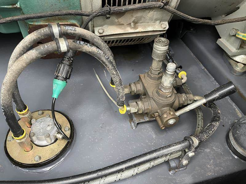 Elektrikli jeneratör Atlas-Copco QAS 325: fotoğraf 16