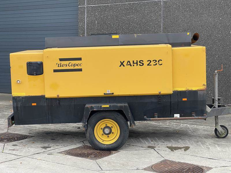 Atlas-Copco XAHS 236 MD - N - Hava kompresörü: fotoğraf 2 Atlas-Copco XAHS 236 MD - N - Hava kompresörü: fotoğraf 2