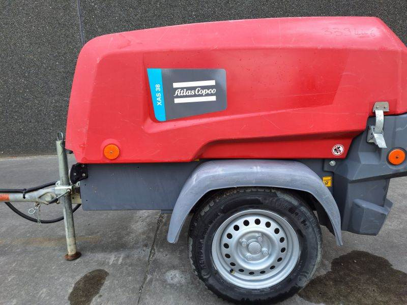 Atlas-Copco XAS 38 KD - Hava kompresörü: fotoğraf 2 Atlas-Copco XAS 38 KD - Hava kompresörü: fotoğraf 2
