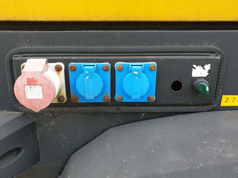 Atlas-Copco XAS 67 DD - G - Hava kompresörü: fotoğraf 4 Atlas-Copco XAS 67 DD - G - Hava kompresörü: fotoğraf 4