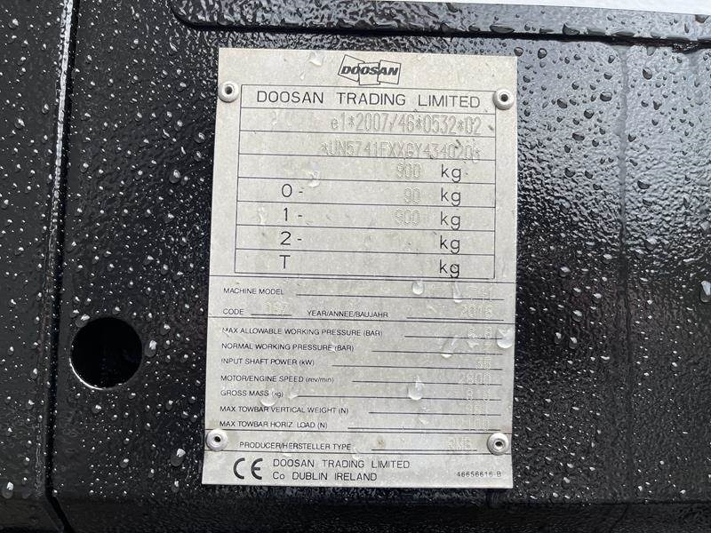 Doosan 7 / 41 - N - Hava kompresörü: fotoğraf 4 Doosan 7 / 41 - N - Hava kompresörü: fotoğraf 4