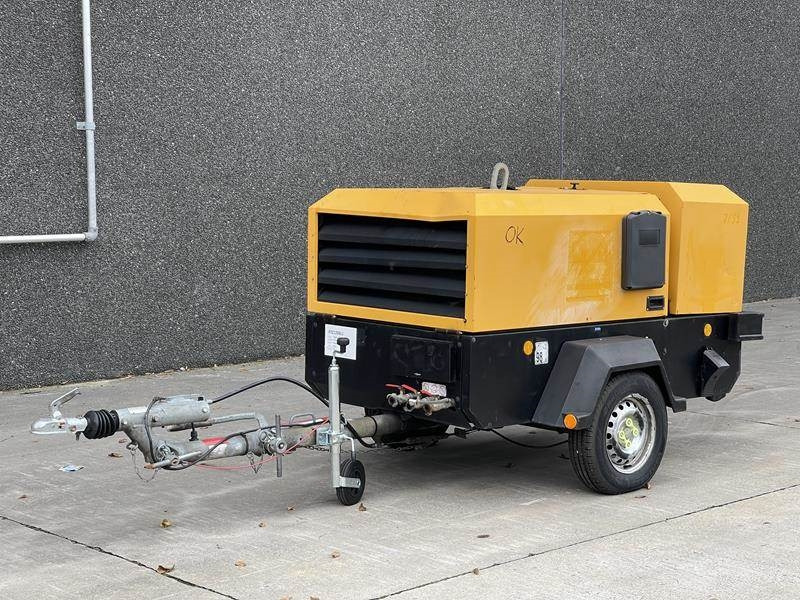 Doosan 7 / 51 - Hava kompresörü: fotoğraf 1 Doosan 7 / 51 - Hava kompresörü: fotoğraf 1