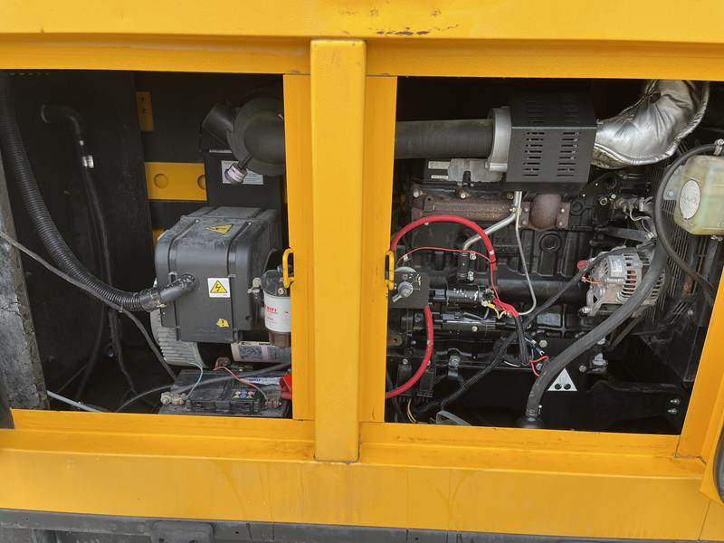 Elektrikli jeneratör Doosan G 40: fotoğraf 16