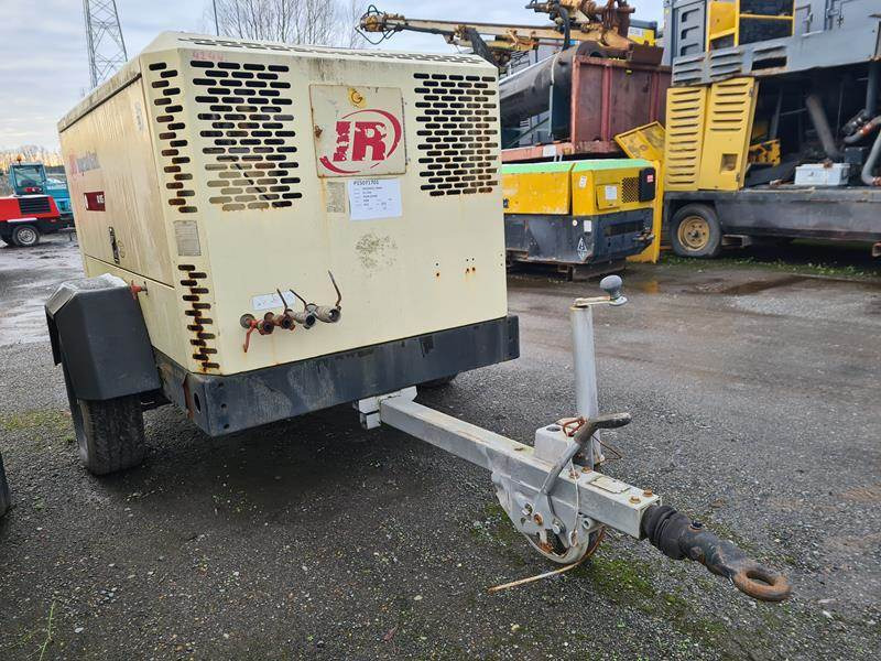 Ingersoll Rand 10 / 105 - Hava kompresörü: fotoğraf 1 Ingersoll Rand 10 / 105 - Hava kompresörü: fotoğraf 1