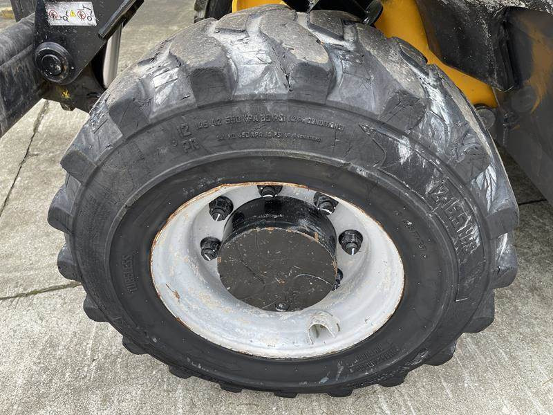Manitou MT 625 ST 3 B - Teleskopik yükleyici: fotoğraf 5 Manitou MT 625 ST 3 B - Teleskopik yükleyici: fotoğraf 5