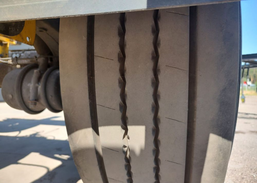 Krone Przyczepa BDF Krone - Konteynır taşıyıcı/ Yedek karoser römork: fotoğraf 4 Krone Przyczepa BDF Krone - Konteynır taşıyıcı/ Yedek karoser römork: fotoğraf 4