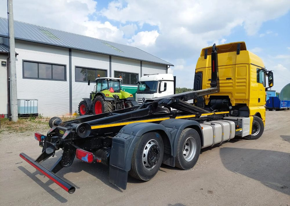 MAN TGX 26-500 Hakowiec oś skrętna - Kancalı yükleyici kamyon: fotoğraf 5 MAN TGX 26-500 Hakowiec oś skrętna - Kancalı yükleyici kamyon: fotoğraf 5