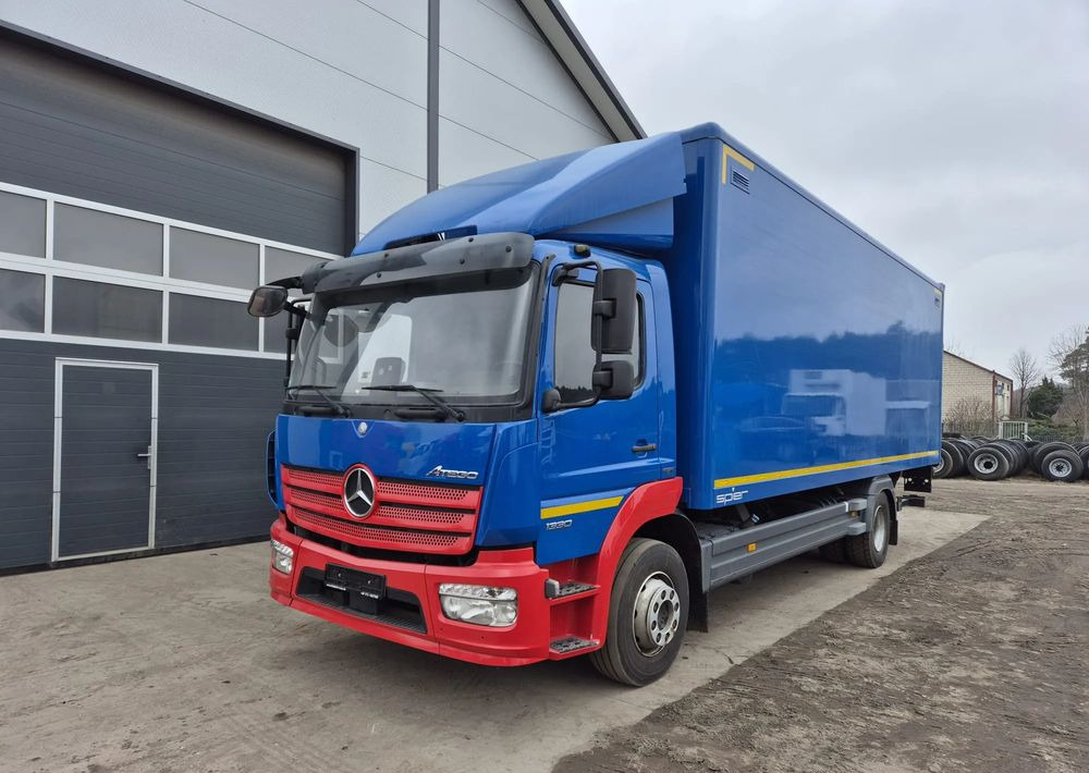 Mercedes-Benz Atego 1330 Euro 6 - Kapalı kasa kamyon: fotoğraf 1 Mercedes-Benz Atego 1330 Euro 6 - Kapalı kasa kamyon: fotoğraf 1