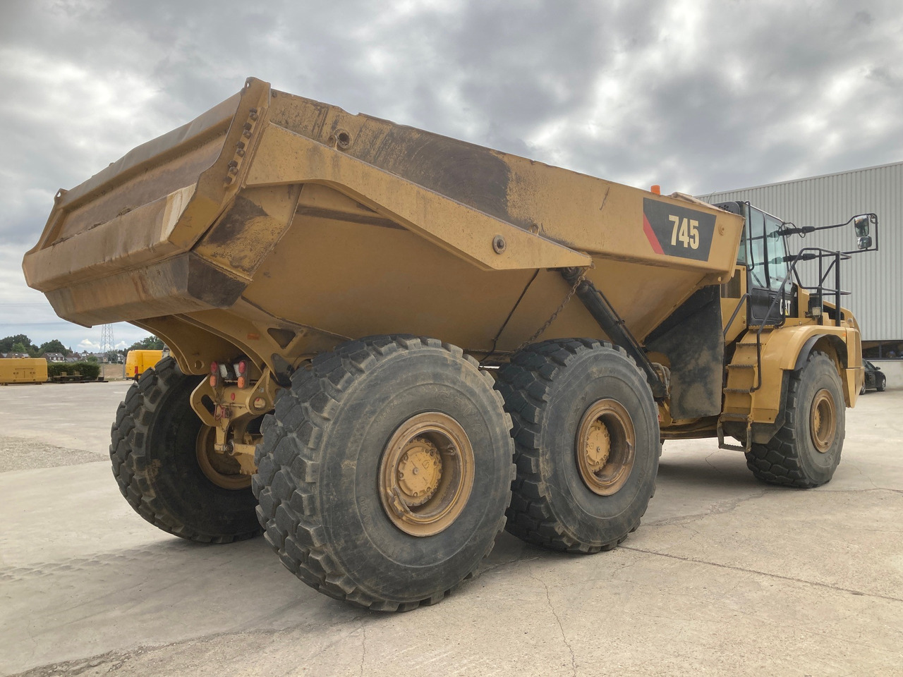Belden kırma kaya kamyonu CATERPILLAR 745: fotoğraf 6