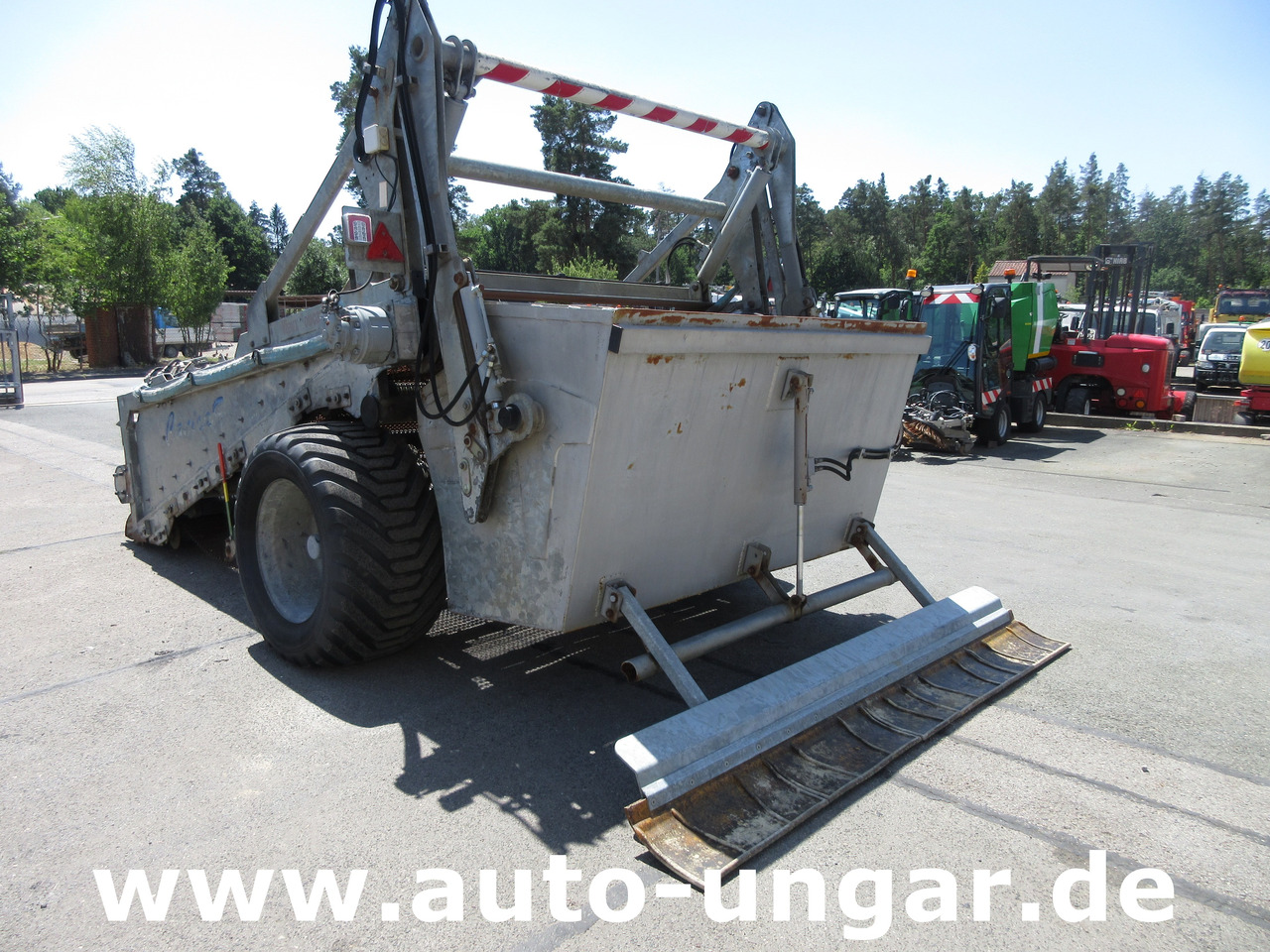 CanicaS T230H Strandreiniger Beachcleaner Beachtech почистване на плажа منظف الشاطئ - Atık toplama taşıt/ Özel amaçlı taşıt: fotoğraf 3 CanicaS T230H Strandreiniger Beachcleaner Beachtech почистване на плажа منظف الشاطئ - Atık toplama taşıt/ Özel amaçlı taşıt: fotoğraf 3
