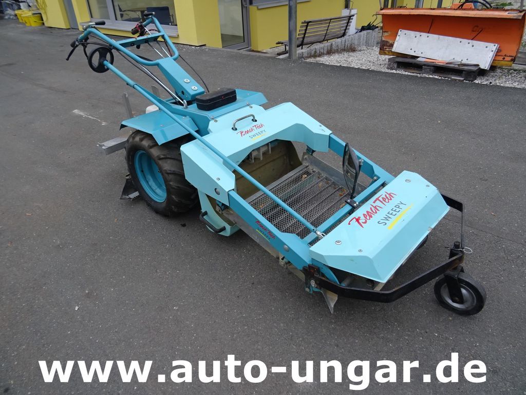 KASSBOHRER Kässbohrer BeachTech Sweepy Strandreiniger - Atık toplama taşıt/ Özel amaçlı taşıt: fotoğraf 2 KASSBOHRER Kässbohrer BeachTech Sweepy Strandreiniger - Atık toplama taşıt/ Özel amaçlı taşıt: fotoğraf 2