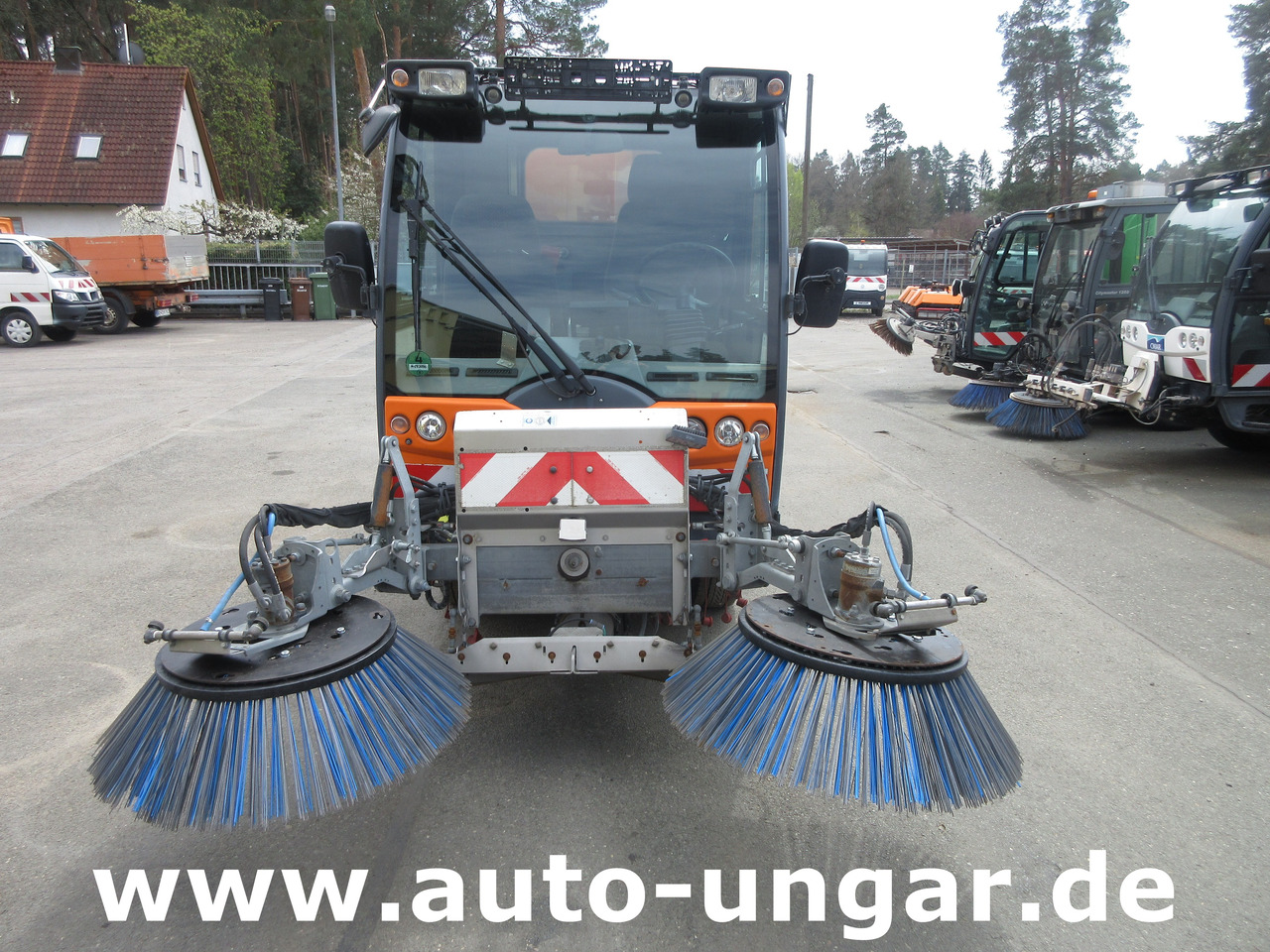 Multicar Tremo X56 4x4 Euro 5 Bj. 2015 Trilety TXK Kehr-Aufbau Motorschaden - Atık toplama taşıt/ Özel amaçlı taşıt: fotoğraf 2 Multicar Tremo X56 4x4 Euro 5 Bj. 2015 Trilety TXK Kehr-Aufbau Motorschaden - Atık toplama taşıt/ Özel amaçlı taşıt: fotoğraf 2
