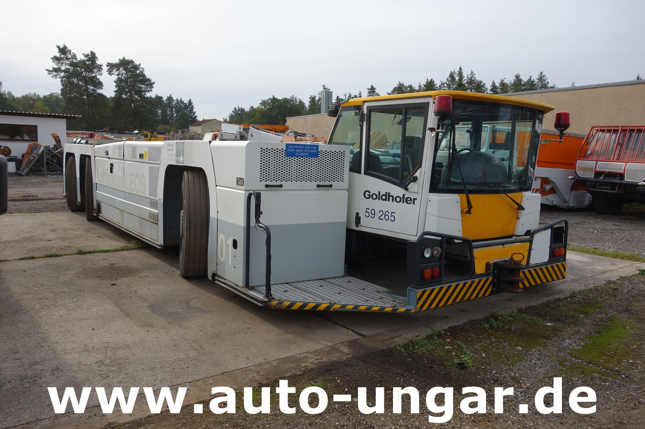 Goldhofer AST-1X 1360 Allradlenkung 6x6 towbarless Pushback Airbus A380 Deutz TCD 2015 V08 - 1.360PS - Pushback araçı: fotoğraf 1 Goldhofer AST-1X 1360 Allradlenkung 6x6 towbarless Pushback Airbus A380 Deutz TCD 2015 V08 - 1.360PS - Pushback araçı: fotoğraf 1