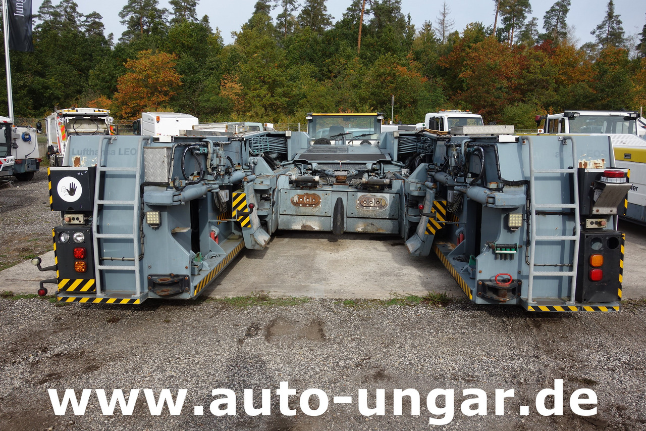 Goldhofer AST-1X 1360 Allradlenkung 6x6 towbarless Pushback Airbus A380 Deutz TCD 2015 V08 - 1.360PS - Pushback araçı: fotoğraf 5 Goldhofer AST-1X 1360 Allradlenkung 6x6 towbarless Pushback Airbus A380 Deutz TCD 2015 V08 - 1.360PS - Pushback araçı: fotoğraf 5
