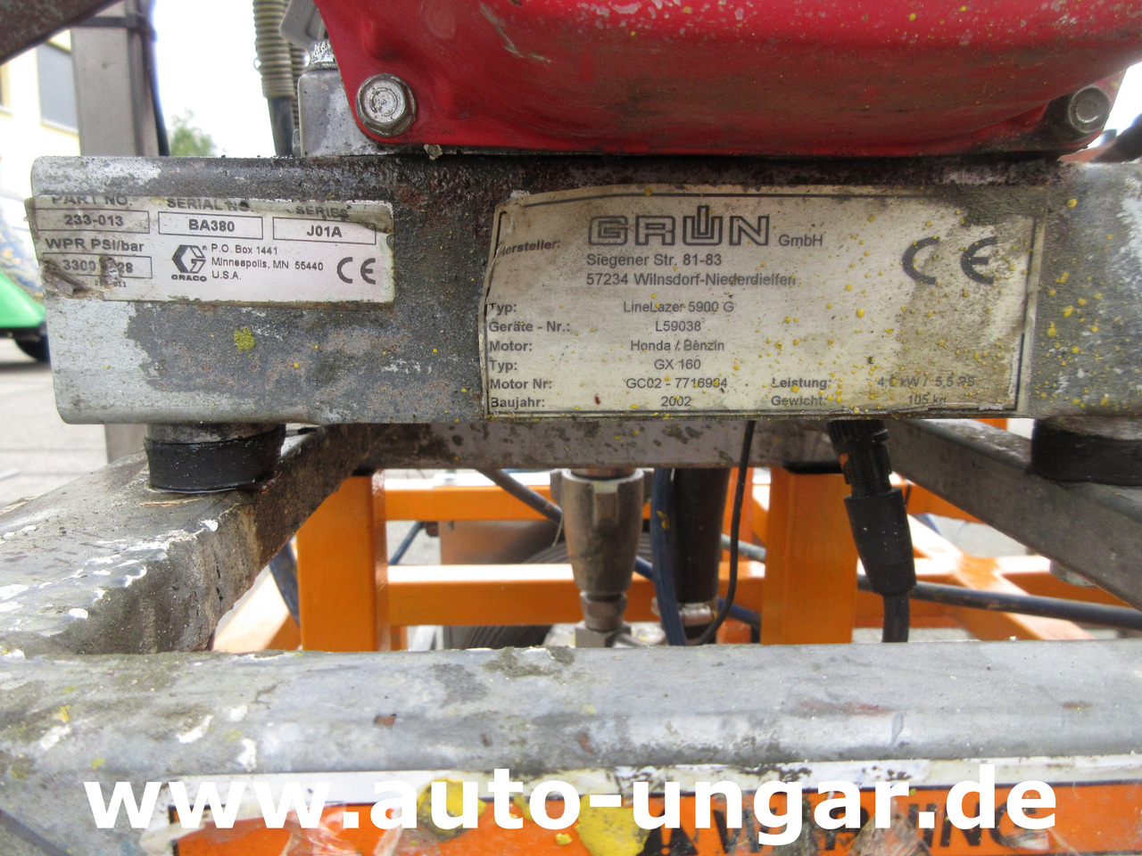 Graco LineLazer II 5900 auf Zindel VarioZet Linedriver Perlstreuer + Airless-Farb-Spritze Hofmann - Asfalt döşeme aracı: fotoğraf 5 Graco LineLazer II 5900 auf Zindel VarioZet Linedriver Perlstreuer + Airless-Farb-Spritze Hofmann - Asfalt döşeme aracı: fotoğraf 5