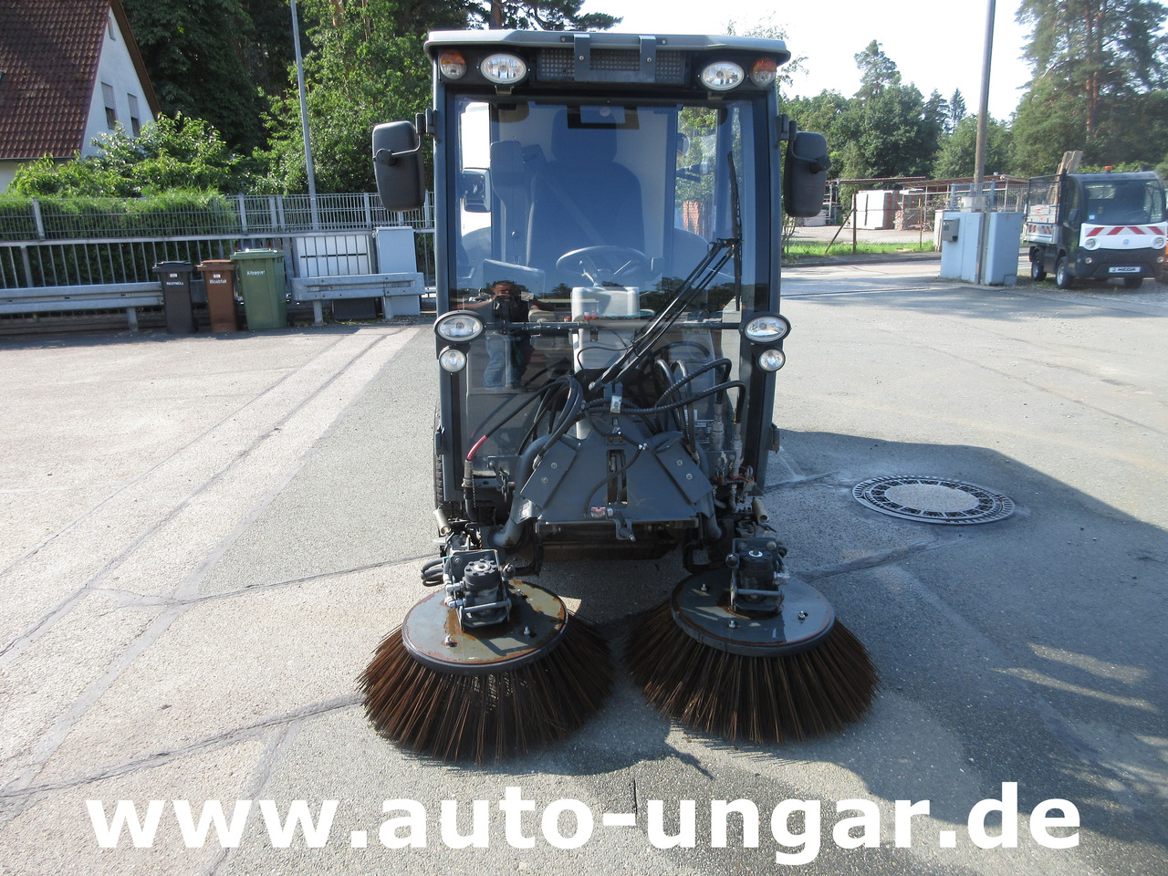 Hako Citymaster CM 1600 4x4 Kehrmaschine mit Kärcher am Heck - Yol süpürme aracı: fotoğraf 2 Hako Citymaster CM 1600 4x4 Kehrmaschine mit Kärcher am Heck - Yol süpürme aracı: fotoğraf 2