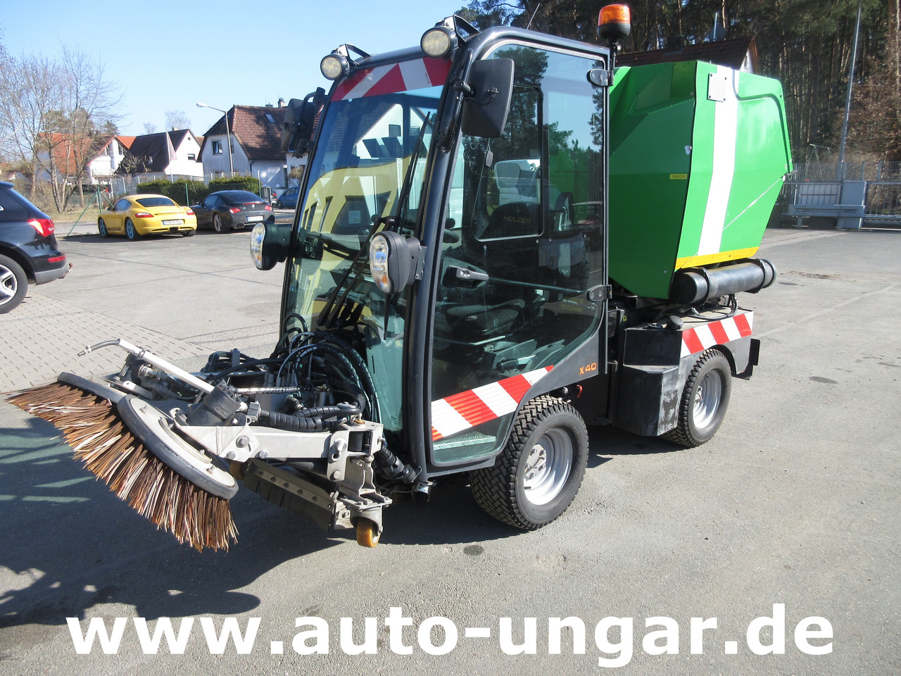 Holder X40 / X45 Baujahr 2017 Knicklenkung Kehraufbau 4x4 Kommunalhydraulik Frontheber - Yol süpürme aracı: fotoğraf 1 Holder X40 / X45 Baujahr 2017 Knicklenkung Kehraufbau 4x4 Kommunalhydraulik Frontheber - Yol süpürme aracı: fotoğraf 1