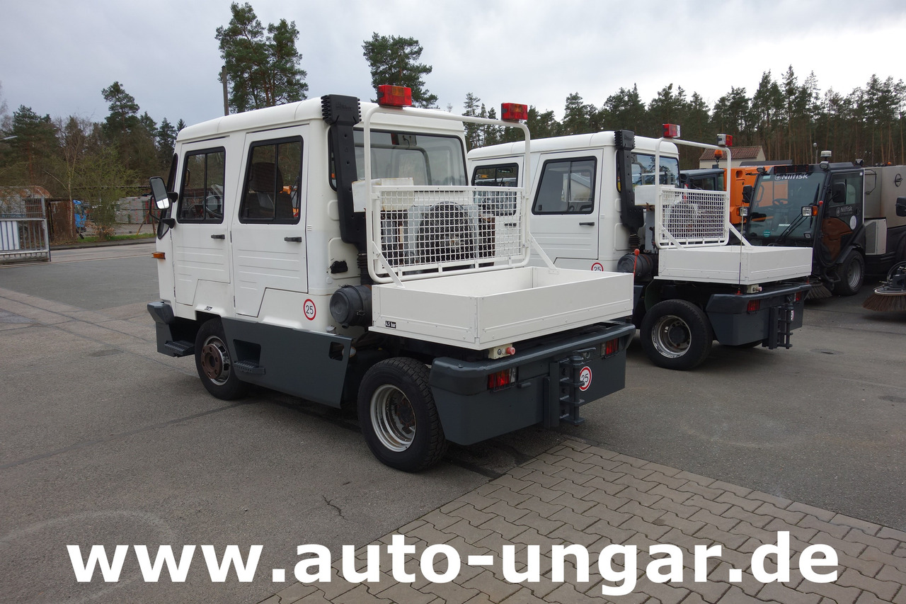 Multicar M26 Champion Flugzeugschlepper Doka GSE Airport Push Back Industrieschlepper - Pushback araçı: fotoğraf 4 Multicar M26 Champion Flugzeugschlepper Doka GSE Airport Push Back Industrieschlepper - Pushback araçı: fotoğraf 4