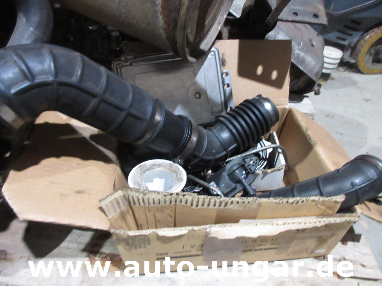 Çöp kamyonu Piaggio Porter Maxxi D120 Müllwagen 3.5m³ Lifter Presse - Ersatzteilträger: fotoğraf 22