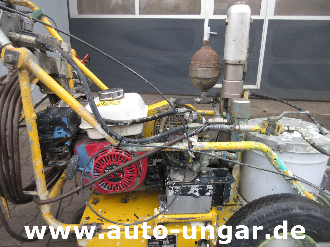 ProSign Citadine Graco LineLazer Airless Road Marking Machine Straßenmarkiermaschine Markiermaschine - Asfalt döşeme aracı: fotoğraf 2 ProSign Citadine Graco LineLazer Airless Road Marking Machine Straßenmarkiermaschine Markiermaschine - Asfalt döşeme aracı: fotoğraf 2