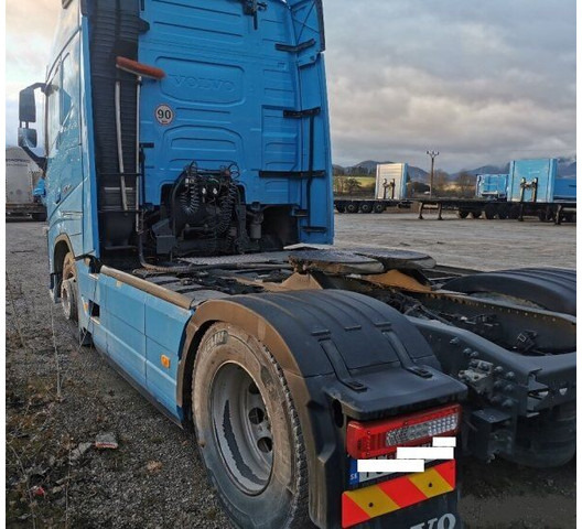 Volvo FH460 - Çekici: fotoğraf 2 Volvo FH460 - Çekici: fotoğraf 2