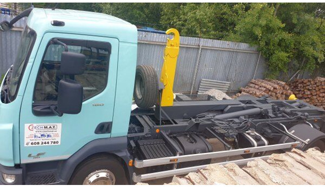 DAF 12t LF180 FA - Kancalı yükleyici kamyon: fotoğraf 4 DAF 12t LF180 FA - Kancalı yükleyici kamyon: fotoğraf 4