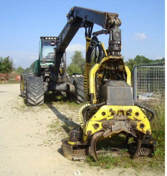 John Deere 1470D 6W - Harvester: fotoğraf 1 John Deere 1470D 6W - Harvester: fotoğraf 1