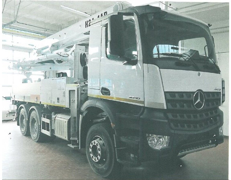 Mercedes-Benz Arocs 2840 - Mobil beton pompası: fotoğraf 1 Mercedes-Benz Arocs 2840 - Mobil beton pompası: fotoğraf 1