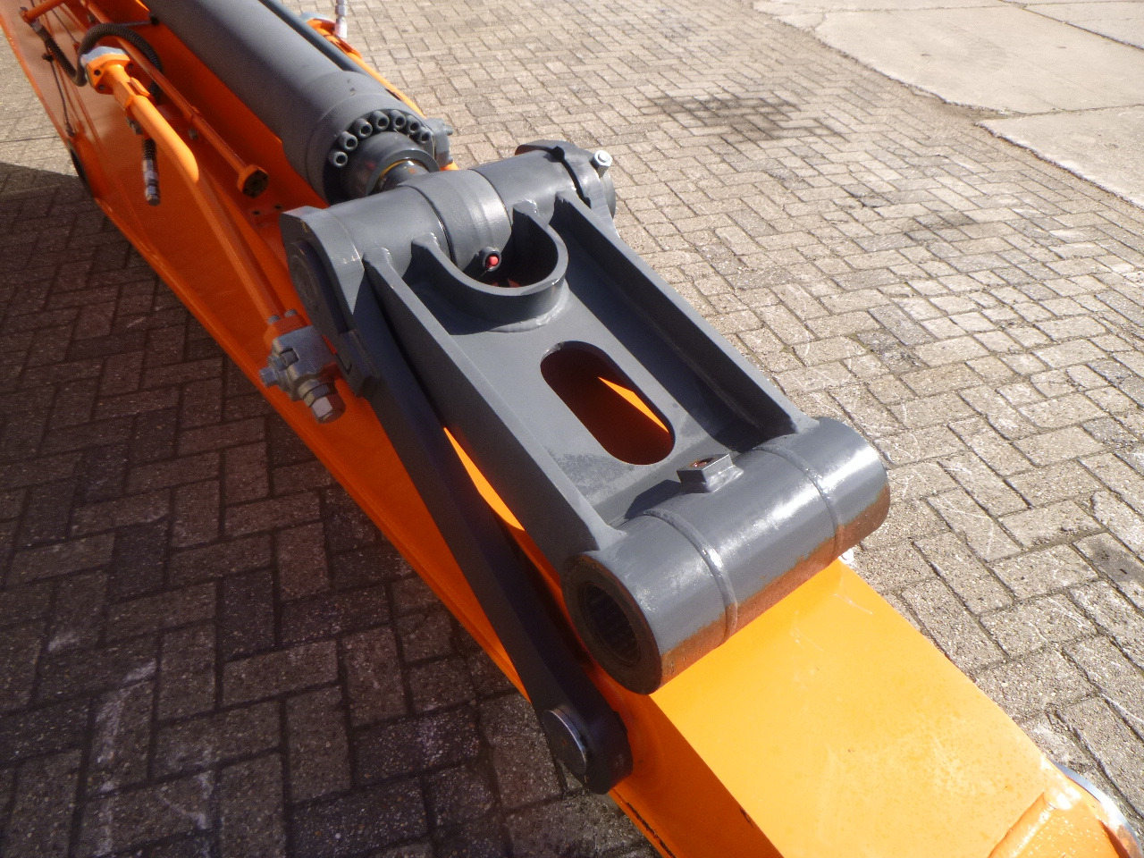 DOOSAN DX380LC - Bom - Ekskavatör: fotoğraf 5 DOOSAN DX380LC - Bom - Ekskavatör: fotoğraf 5