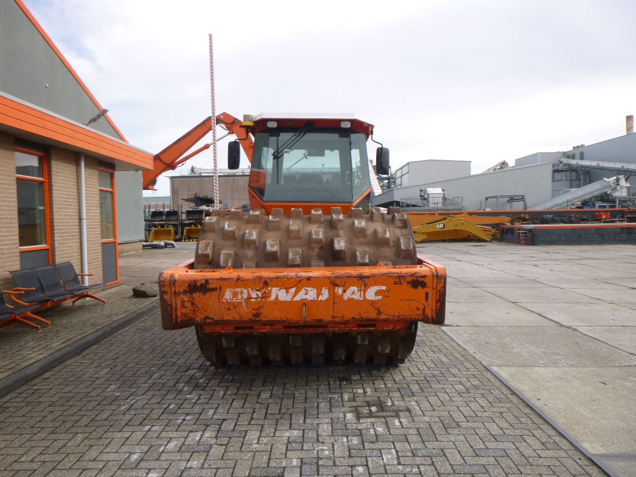 DYNAPAC CA602PD - Kompaktör: fotoğraf 5 DYNAPAC CA602PD - Kompaktör: fotoğraf 5